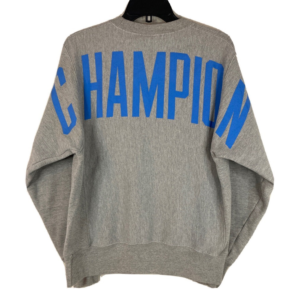Champion‎ Reverse Weave Back Spellout Gray Sweatshirt Size SMALL Crewneck